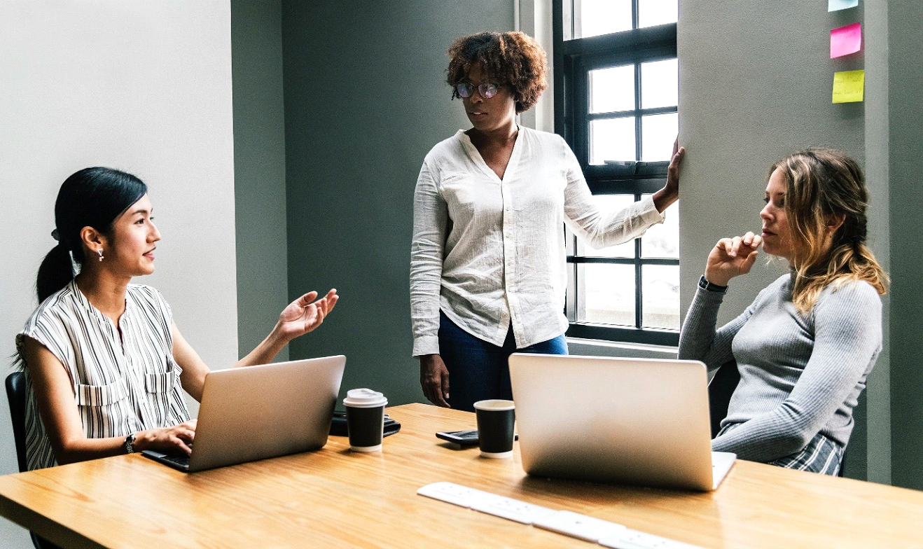 How Does Enterprise Service Management (ESM) Help? How Does Enterprise Service Management (ESM) Help?